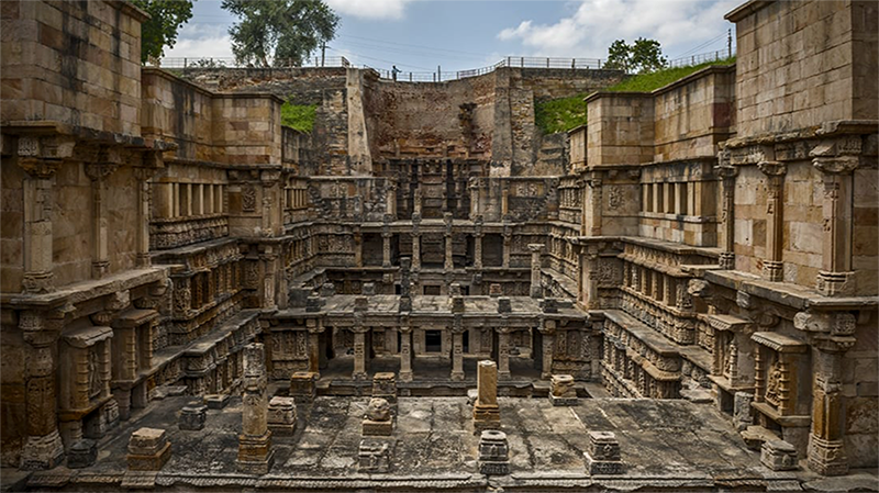 RANI KI BAWADI GUJARAT