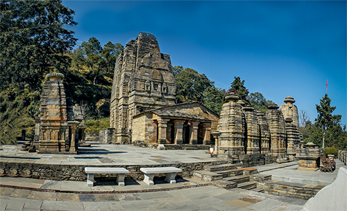 katarmal sun temple in uttarakhand